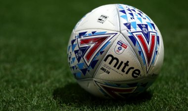 Leeds United's former £10m star eyed by Championship side, ex-Huddersfield Town man targets Celtic role