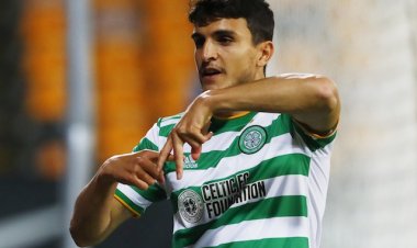 Mohamed Elyounoussi insists Celtic are "smiling