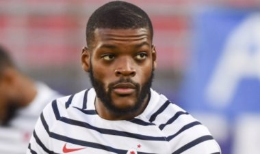 CELTIC DILEMMA: FLOP IN RACE AGAINST TIME