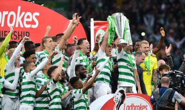 Walter Smith tells the truth about the latest Celtic 9-in-a-row triumph - 67 Hail Hail