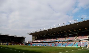 Burnley transfer news: Clarets face paying £10m for defensive target, Robbie Brady tipped to join Celtic