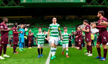 When Scottish teams have paid tribute with guard of honour as debate rumbles on