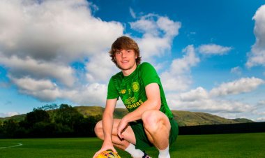 Luca Connell leaves Celtic on loan as he and Ryan Mullen agree Queen's Park deal