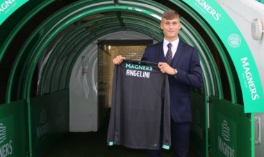 Boost for Man United in hunt for wonderkid after he rejects a new contract