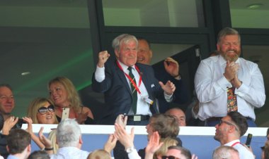 "They'll want to put on a show and give the fans good perfor