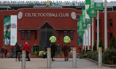 Celtic: Hoops stalling over Robert deal