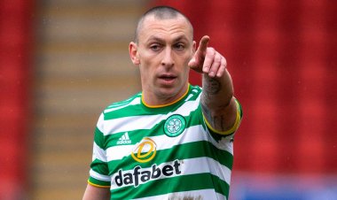 Celtic skipper Scott Brown unmoved by Aberdeen dual role warning