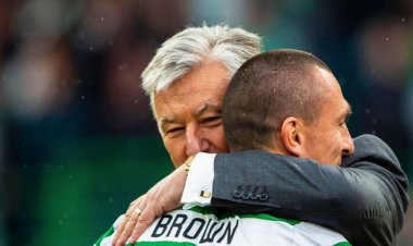 Peter Lawwell admits Celtic 'desperately tried' to keep Scott Brown