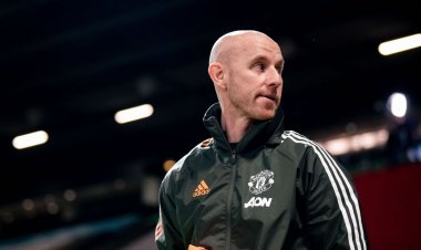 Nicky Butt's price drops for PNE job Celtic and Derby options circle