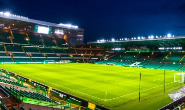 Top French Sports Economist Plots Celtic Move to Ligue 1