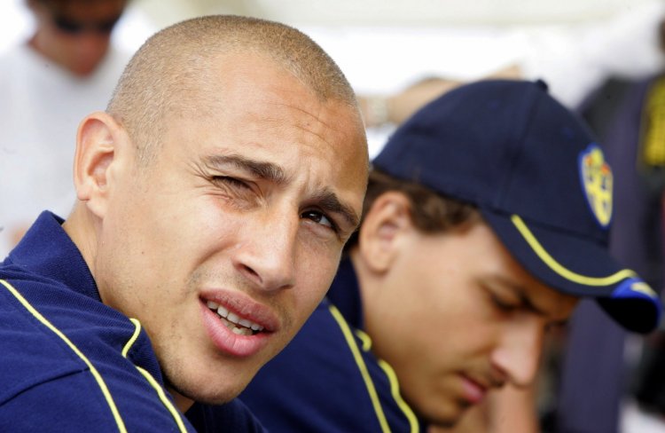 Former team-mate urges Celtic to ask the Larsson question