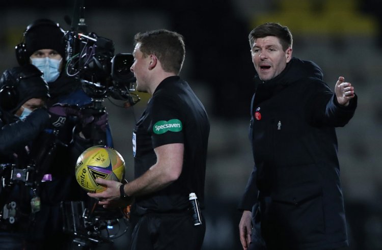 Steven Gerrard facing Celtic Park ban after showing himself up last night - 67 Hail Hail