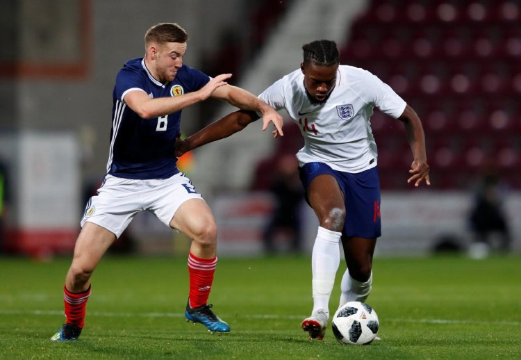 Celtic must swoop for Allan Campbell