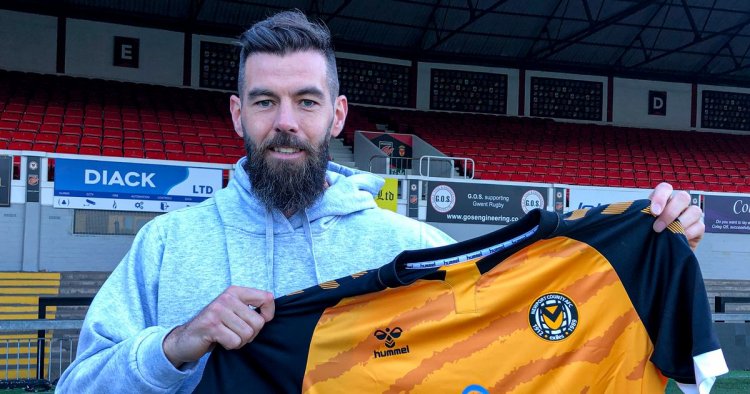 Wales international Joe Ledley signs for Newport County