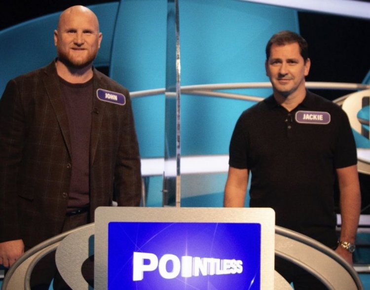 Photo: Former Celtic Stars On Pointless at 7.39pm – Watch John Hartson