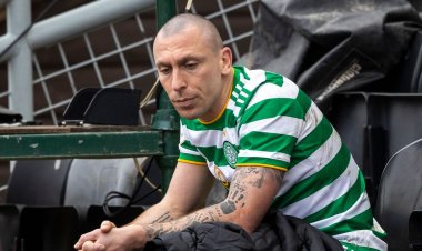 Scott Brown admits Celtic manager uncertainty 'played on my mind'