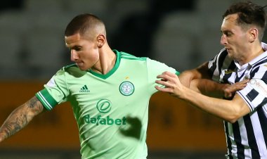 £3.5m MISFIT HEADS FOR LOAN DEAL