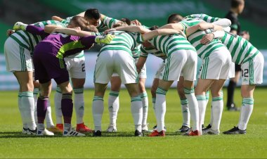 McAvennie calls Celtic transfer business “garbage”