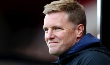 ‘Appointing Eddie Howe?’: Subway bite back at Celtic fan with salty Rangers dig