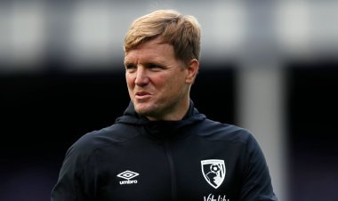 Eddie Howe not close to joining any club and will delay return until the summer
