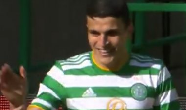 THAT’S MOI BHOY: KENNEDY’S ELYOUNOUSSI PLEA