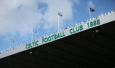 “It wouldn’t surprise me” - Reporters grim Celtic manager warning