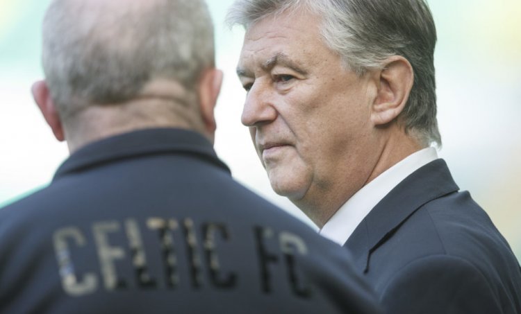 Huge Celtic announcement leaves Peter Lawwell with massive decisions to make - 67 Hail Hail