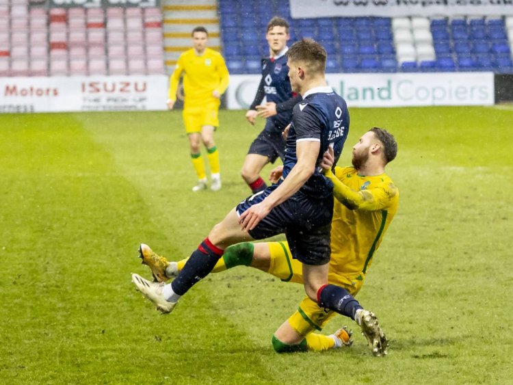 Premier League club eyeing Celtic youngster, club must offer long term