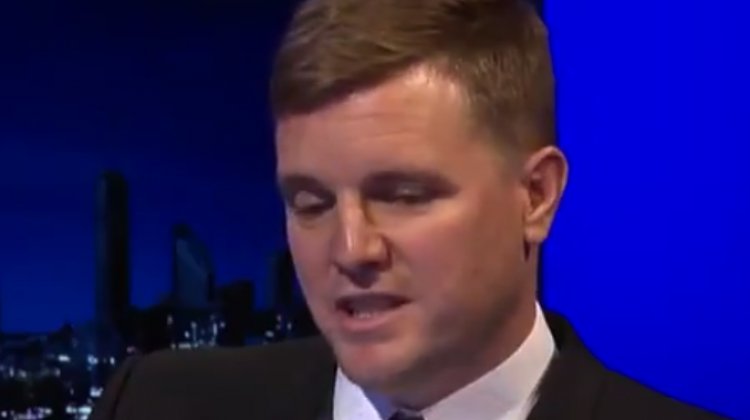 HOWE DELAY: NO PANIC AT CELTIC