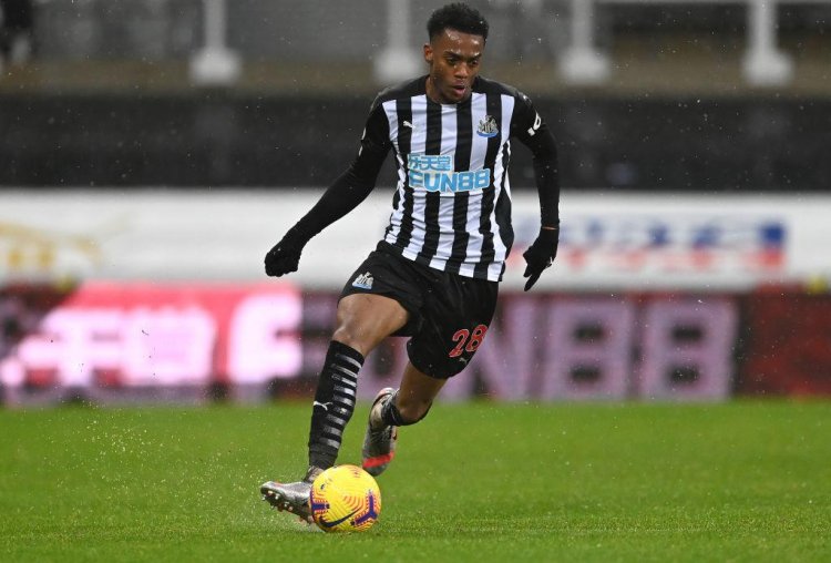 Newcastle United and Celtic 'handed' transfer boost; Ex-Magpies ace speculates over Joe Willock's price tag