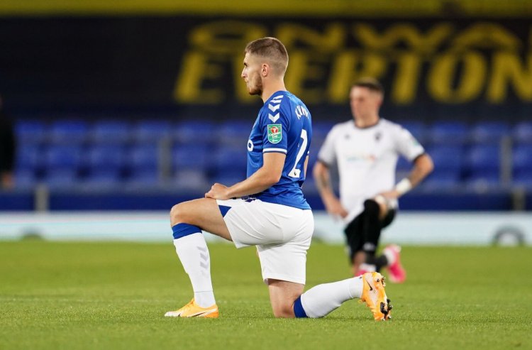 Bent says Kenny has huge Everton decision