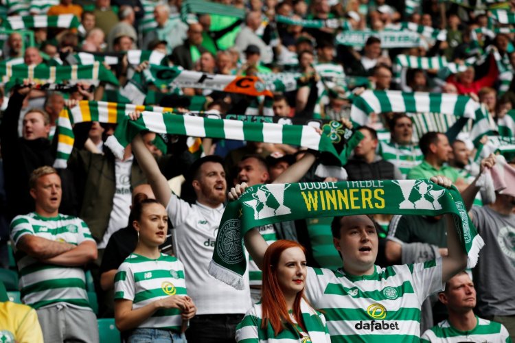Charlie Nicholas brings Celtic fans into George Square carnage!