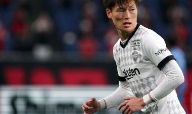 Kyogo Furuhashi starts for Vissel Kobe in final match in Japan