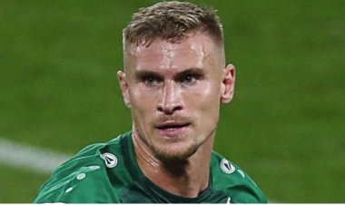 STARFELT HEADS FOR CELTIC IN ‘RECORD TRANSFER’