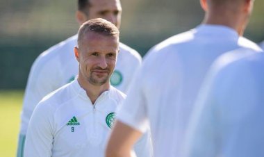 Hibs-linked striker Leigh Griffiths could leave Celtic on loan, reports