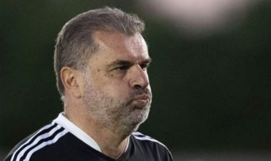 Celtic boss urges speed with transfers