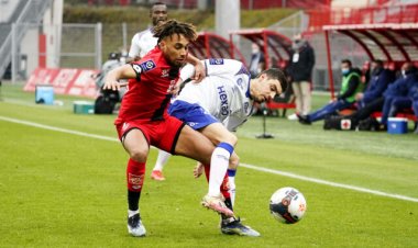 Celtic move for Sacha Boey collapses | Sportslens.com