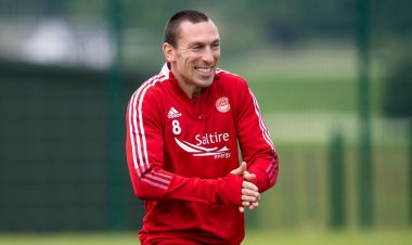 Mikael Lustig says it's weird seeing Scott Brown in Aberdeen colours