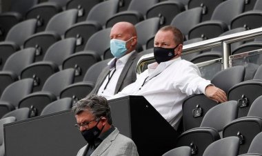 Mike Ashley 'reacts' to Newcastle United takeover delay as Magpies show 'serious' interest in Celtic-linked defender