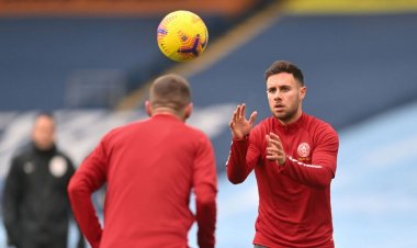 Celtic make Baldock a 'top priority' but United's stance is clear