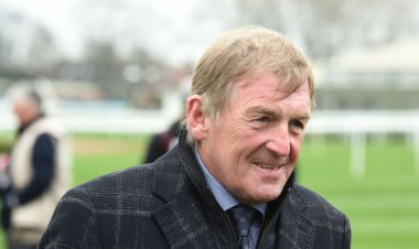 Rangers set for title and major windfall while Celtic struggle, says Dalglish