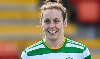 Birmingham sign Celtic striker Ewens