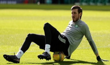Celtic boss must make key change or 'things could get messy' - Kenny