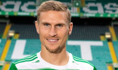 Ange Postecoglou says Celtic arrival Carl Starfelt is major boost to squad