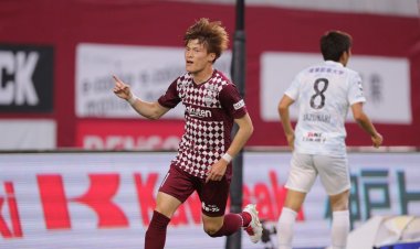 Ange Postecoglou delivers class Furuhashi update as Celtic's new number 8 sends Twitter message to fans - 67 Hail Hail