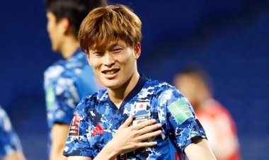 Kyogo Furuhashi completes Celtic move on four-year deal and takes No 8 jersey