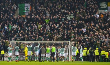 Photo Of The Day: Celtic Under New Management At Tynecastle | The Celt