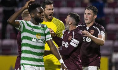 Nightmare opener for Celtic as Hearts pounce late