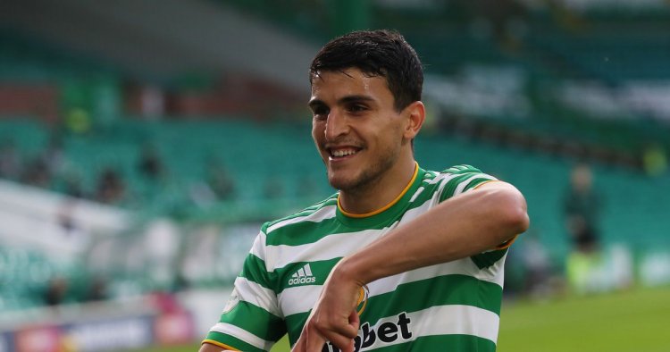Elyounoussi bids farewell to Celtic as he prepares for pre-season with Saints