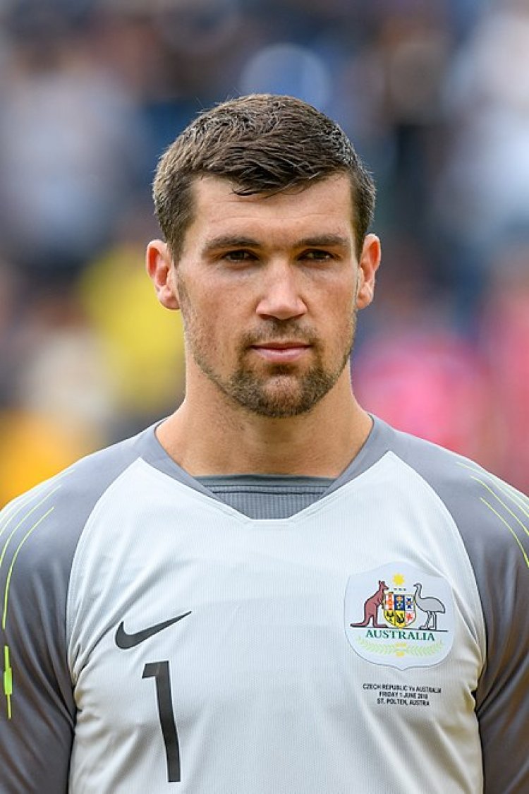 Goalkeeper target makes hilarious Scottish cuisine admission; stronges